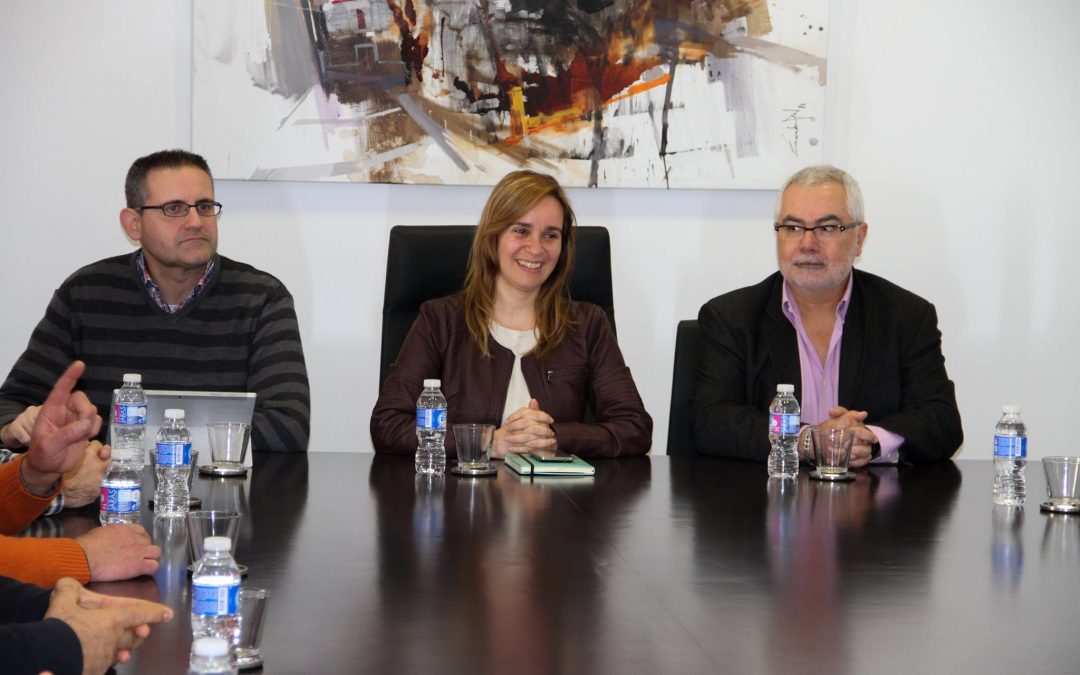 RECEPCIÓN DE LA ALCALDESA DE XIXONA A LA NUEVA DIRECTIVA DE ANHCEA.